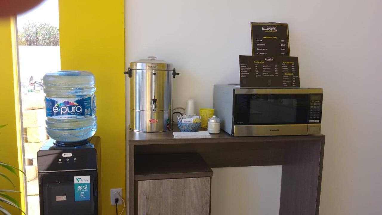 Check Inn Hostal Aeropuerto Gdl Las Pintas Kültér fotó